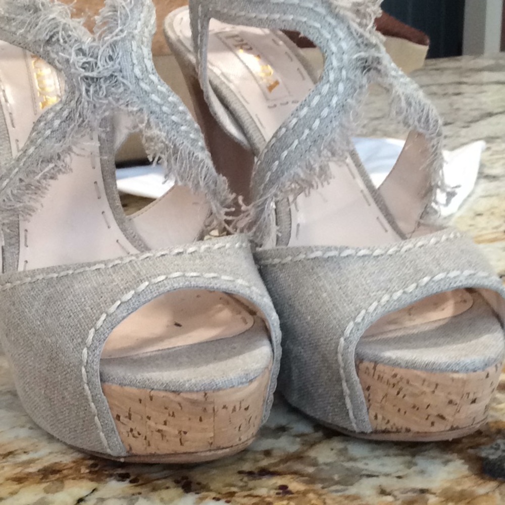 Super Cute PRADA Sandals w cork wedge & strap. - Picture 8 of 8